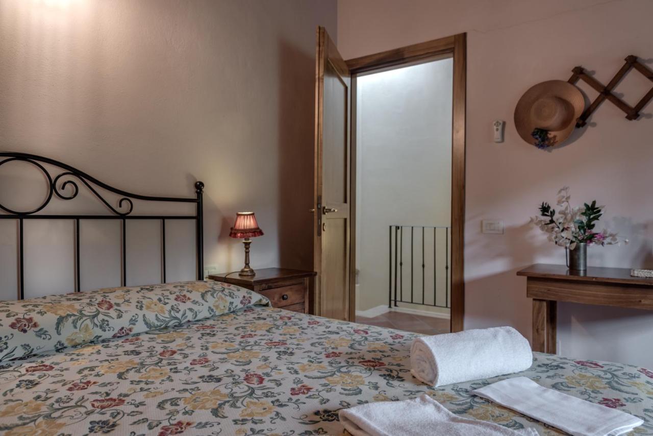 Borgo Al Cerro Aparthotel Casole dʼElsa Εξωτερικό φωτογραφία