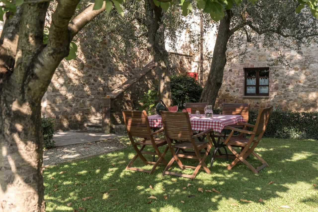 Borgo Al Cerro Aparthotel Casole dʼElsa Εξωτερικό φωτογραφία